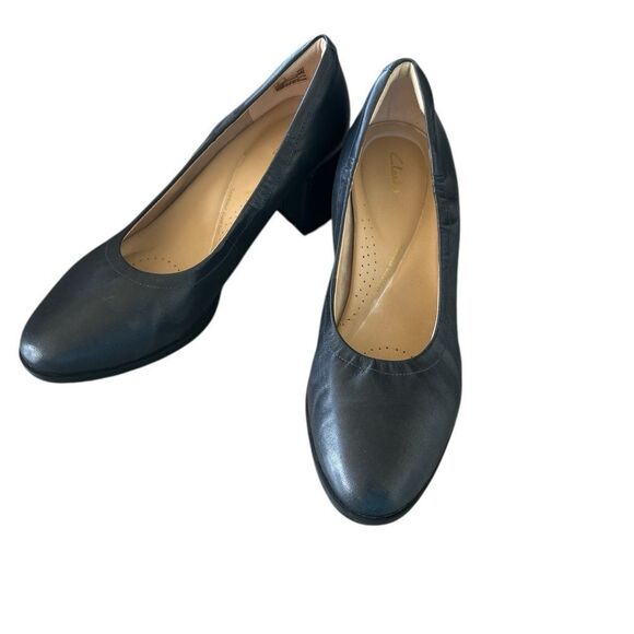 Clarks navy Leather Heels Timeless Design - Picture 1 of 5